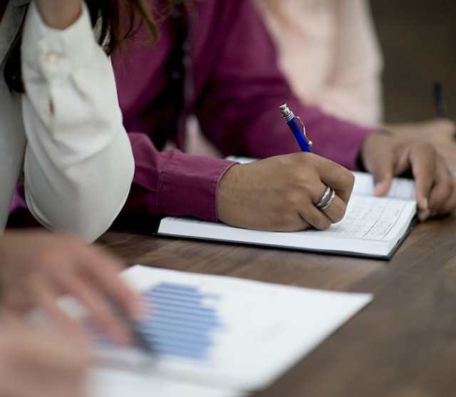 Advertising strategies for a diverse faculty applicant pool